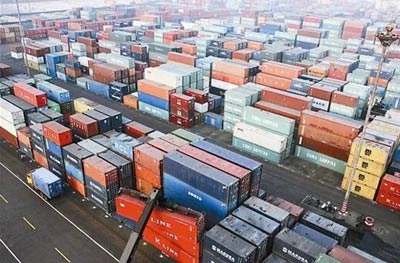 大連海關(guān)查處35個(gè)集裝箱過(guò)100噸地磅超重