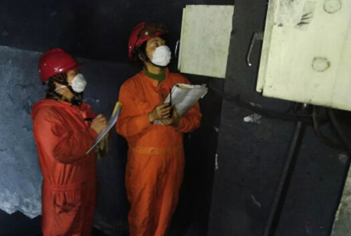 磅秤校準現(xiàn)場